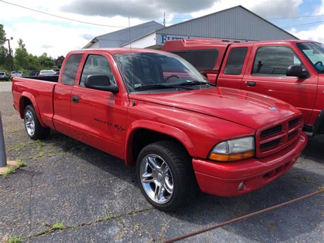 Dodge Dakota RT - specs, photos, videos and more on TopWorldAuto