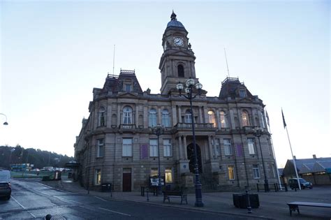 Dewsbury Town Hall © Ian S :: Geograph Britain and Ireland