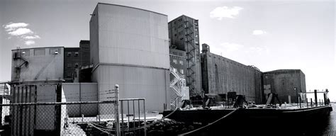 Port Colborne - Grain Elevators of Canada