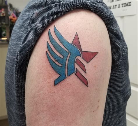 Paragon Renegade Tattoo : r/masseffect