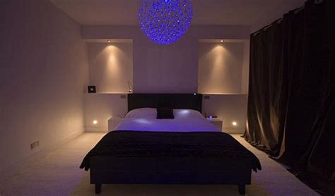 How to Create Effective Mood Lighting in Your Bedroom | My Decorative