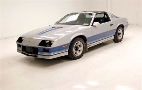 1982 Chevrolet Camaro | American Muscle CarZ