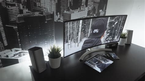 Benefits of a curved monitor - Top 5 things product reviews