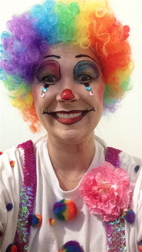 Cute clown makeup | my S T Y L E | Cute clown makeup, Clown face paint, Clown makeup