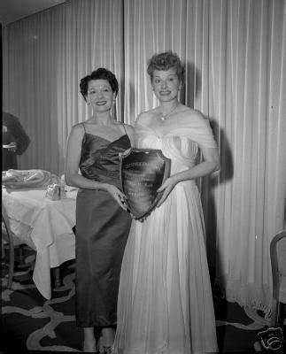 LUCILLE BALL RECEIVING AWARD RARE PHOTO! | #36691594