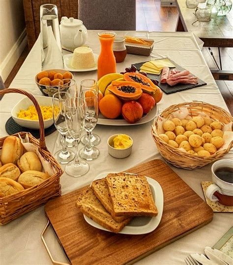 Traditional Brazilian Breakfast | Brazilian breakfast, Breakfast ...