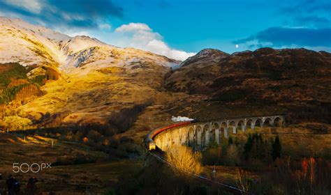 The train used for the harry potter movies , a magical scene it is. | Hogwarts express, Hogwarts ...