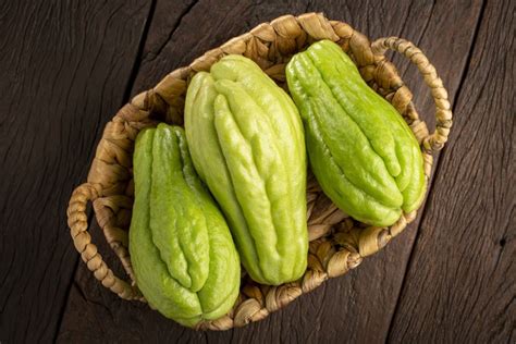 Chayote: Benefits, Nutrition, and Uses