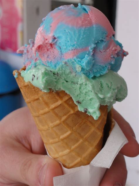 Bubblegum Icecream! Pastel Cupcakes, Jazmin Bean, Food Pictures, Food ...