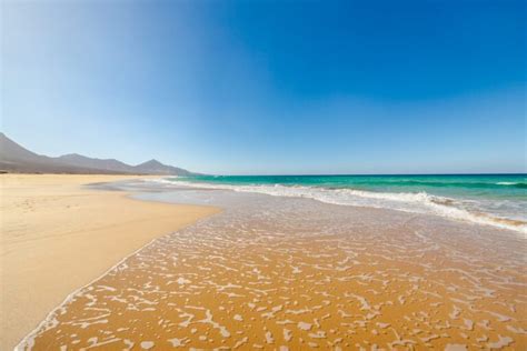 10 Best Beaches in Fuerteventura - The Nomadvisor