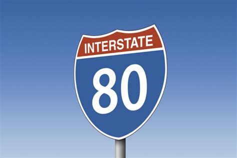 Iowa DOT debuts I-80 truck parking information system