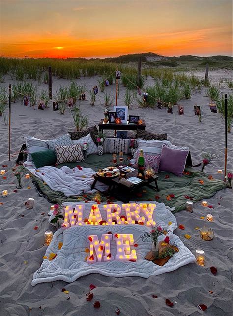 The Top Ten Most Romantic Ways to Propose