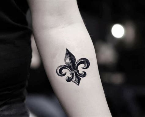 12+ Girly Fleur De Lis Tattoo Ideas To Inspire You!