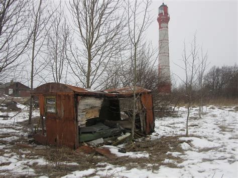 Paldiski: Abandoned Lighthouse and Crumbling Industry - Hidden Tallinn