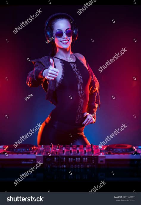 Hot Dj Portrait: Over 1,129 Royalty-Free Licensable Stock Photos ...