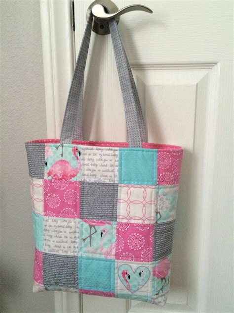 Patchwork Tote Bag Tutorial | Tote bag tutorial, Patchwork bags, Tote bags sewing