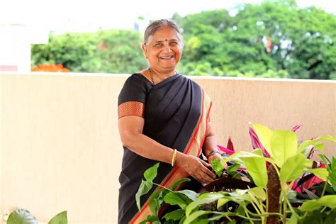 Sudha Murthy receives Padma Bhushan award | RITZ