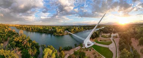 Sundial Bridge Webcam: Live View | Visit Redding