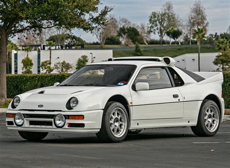 This Ultra Rare 1986 Ford RS200 Evolution Homologation Rally Car Could ...