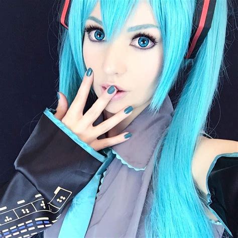 Perfect Anime Makeup Miku And View | Hatsune, Miku cosplay, Hatsune miku