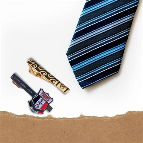 Custom Tie Clips vs Custom Tie Bars: The Difference and the Better ...