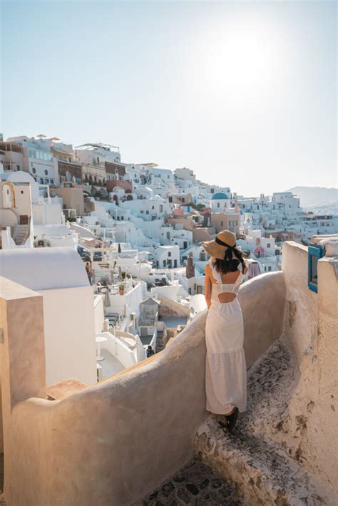 Oia Photo Spots: 10 Unmissable Locations For Beautiful Shots