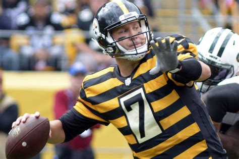 Injury update: Pittsburgh Steelers QB Ben Roethlisberger officially out ...