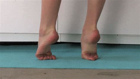 Ballet Feet GIFs - Find & Share on GIPHY