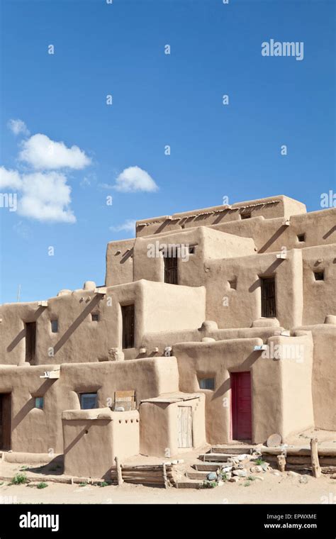 Ancient adobe houses in the historic settlement of Taos Pueblo, New Mexico, USA Stock Photo - Alamy