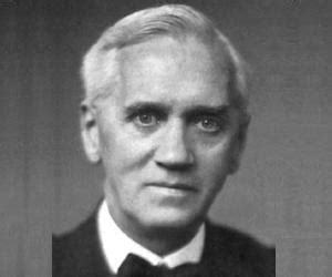 Alexander Fleming Biography - Facts, Childhood, Family Life & Achievements