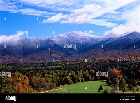 View of Mount Washington from the MT Washington hotel in New Hampshire ...