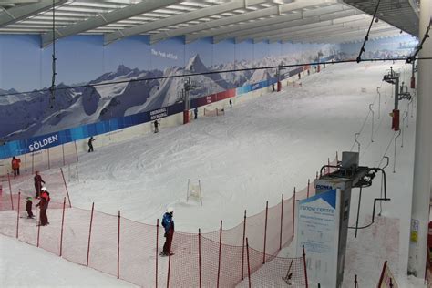 An Introduction to Skiing at The Snow Centre Near London - Gone With ...