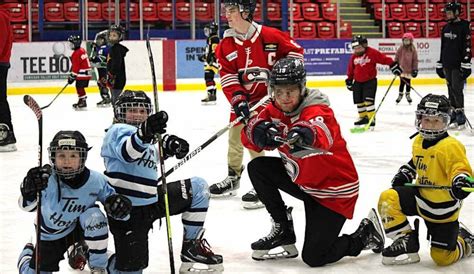 Busy weekend without games for Cowichan Valley Capitals - Cowichan ...