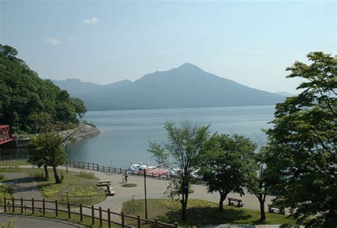 Camping at Lake Toya and Shikotsu | Holiday Niseko