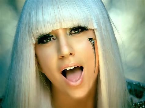 Lady Gaga: Poker Face (2008)