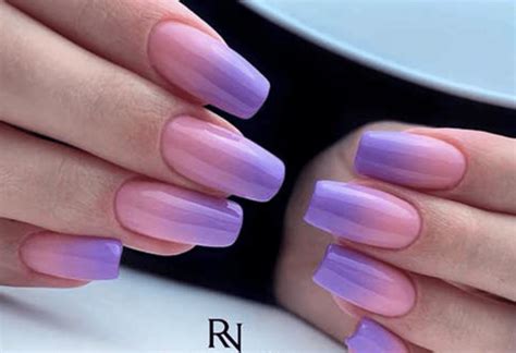 Get Creative with Two-Color Ombre Nails: Elevate Your Manicure Game!