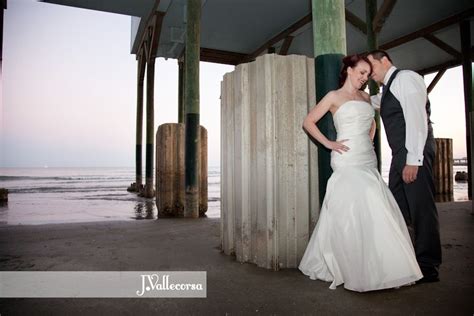 Beach wedding photography | Galveston, TX | Beach wedding photography, Beach wedding, Wedding ...