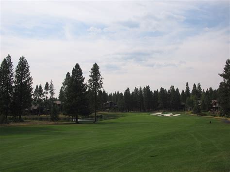 Photographs | GolfCourseGurus