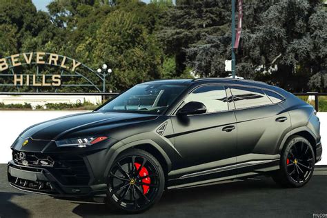 Lamborghini Urus Matte White 2022 Rental in Los Angeles