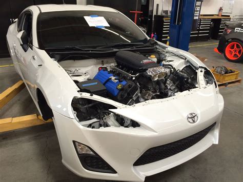 Ford Mustang Boss 302 V8 Engine Swap for a Scion FR-S Looks Insane ...