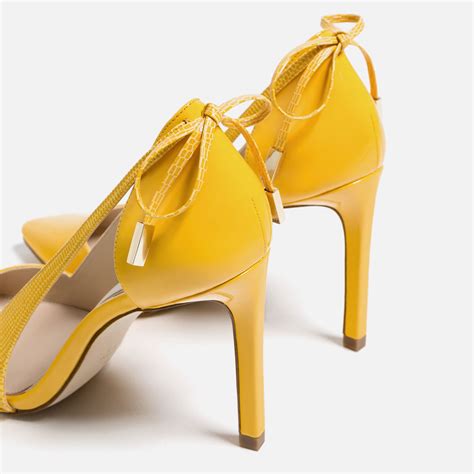 Zara Yellow Shoes | museosdelima.com