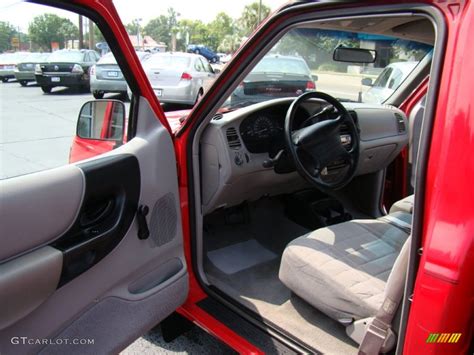 1997 Ford Ranger XLT Regular Cab interior Photo #51710734 | GTCarLot.com