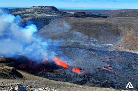 2023 Volcano Eruption Site & Blue Lagoon Admission | Adventures.com