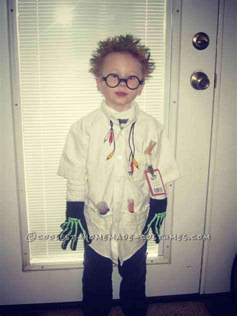 Cool Mad Scientist Costume for a Boy