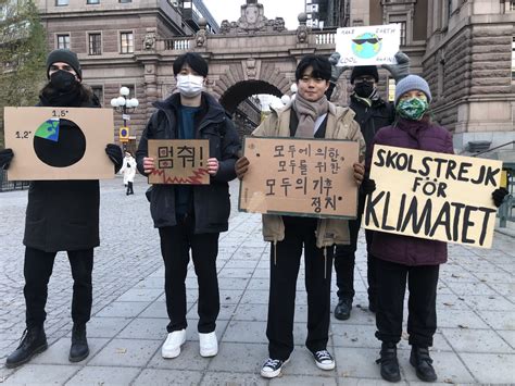 Greta Thunberg on Twitter: "School strike week 171. #FridaysForFuture #ClimateStrike # ...