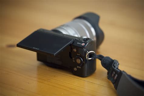 SONY NEX-5 with 18-55/3.5-5.6 lens (back) | I love the tilta… | Flickr