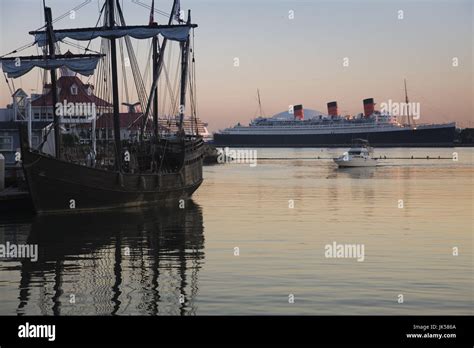 Queen mary museum from shoreline village hi-res stock photography and ...