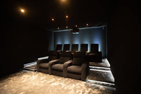 Best Home Theater Seating 2021 / All of our recommendations have ample ...