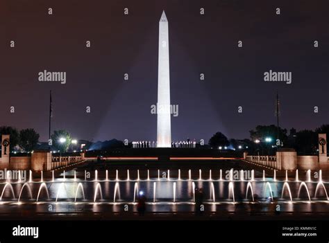 National world war ii memorial night hi-res stock photography and images - Alamy