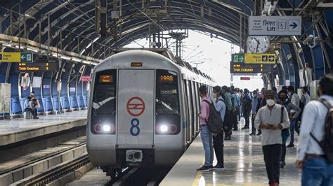 Exit from Rajiv Chowk metro station not allowed on New Year's eve, says Delhi Metro – India TV